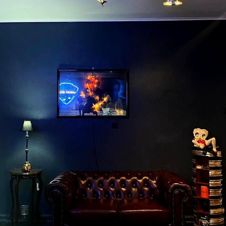 Sarakin'S Mansion Luxury Retreat Appartement Athene Buitenkant foto